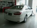 Toyota Camry 2017 White for sale-5