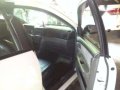 Toyota Corolla Altis 2007 MT White For Sale-5