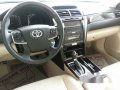 Toyota Camry 2017 White for sale-7
