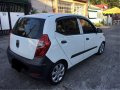 Hyundai i10 2012 White for sale-4