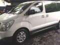 No Issues 2010 Hyundai Starex Gold For Sale-0