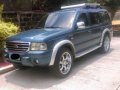 For sale Blue Ford Everest 2005-0