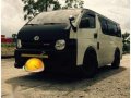 2013 Hiace Commuter-0