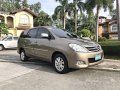 For Sale golden Toyota Innova 2011-2