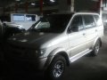 White for sale Isuzu Crosswind 2005-1