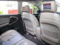 RAV4 2010 Toyota 4x4 Loaded AT-4