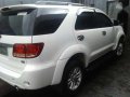 Toyota fortuner 4x4 V 05-4