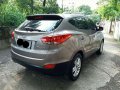 Hyundai Tucson Matic 2011 Brown For Sale -3