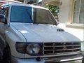 Mitsubishi Pajero Local 2000 AT White For Sale-1