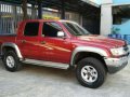 Toyota Hilux SR5 LN166-0