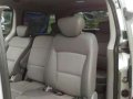 2010 Hyundai Grand Starex CVX 12 seater-6