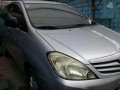 toyota innova-0