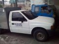 Isuzu Fuego (close van)-1