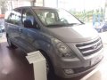 Hyundai Grand Starex-6