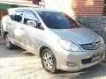 Toyota Innova 25E automatic 2011 for sale-0