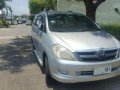 Innova J 2005 MT Gas-0