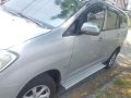 Innova J 2005 MT Gas-2