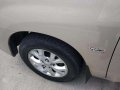 Toyota Innova E AT 2011 Beige For Sale -5