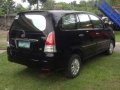 Toyota innova G 2011-3