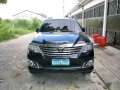Toyota Fortuner 2013 Gold for sale-0