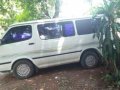 2000 Toyota Hiace Grandia MT White For Sale -2