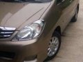 2010 Toyota Innova V-1