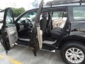 Mitsubishi Montero GLS V AT 2F4U Fortuner for sale-6
