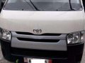 Toyota Hiace Commuter 1st owner for sale -0