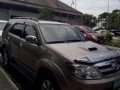 2005 Toyota Fortuner V.4x4 AT Beige For Sale -3