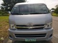 Toyota Super gl Grandia 2012 manual silver diesel for sale -0