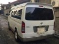 Toyota hi ace super grandia-6