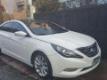 Hyundai sonata 2011-1