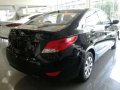 Hyundai Accent 13K ALL in Eon Elantra Tucson vs Vios Altis -3