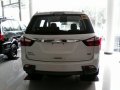 Isuzu MU-X 2017 WHITE FOR SALE-4