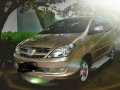 Toyota innova g automatic 2005 for sale-1