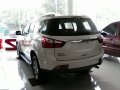 Isuzu MU-X 2017 WHITE FOR SALE-3