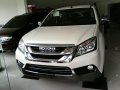 Isuzu MU-X 2017 WHITE FOR SALE-0