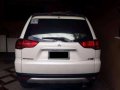 Mitsubishi Montero GTV 4x4 White For Sale -1