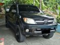 Toyota Hilux G Automatic Black For Sale -3