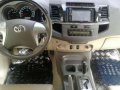 2012 Toyota Fortuner G AT White For Sale -4