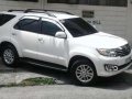 2012 Toyota Fortuner G AT White For Sale -10