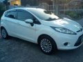 2011 Ford Fiesta hatchback-2