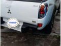 Mitsubishi Strada 4X4 4WD MT White For Sale -2