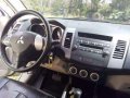 Mitsubishi outlander 2007 model-2