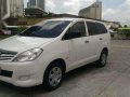 Very Fresh 2010 Toyota Innova J For Sale-1