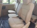 2007 Hyundai Grand Starex VGT Manual-9