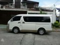 Toyota hi ace super grandia automatic 2009-0