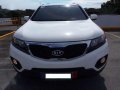 Push Button.Top of D Line.7Seater Kia Sorento EX 6Speed AT Diesel 2F4U-6
