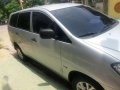 Toyota Innova E 2011 AT Silver For Sale -2