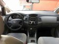2009 toyota innova E manual gas-9